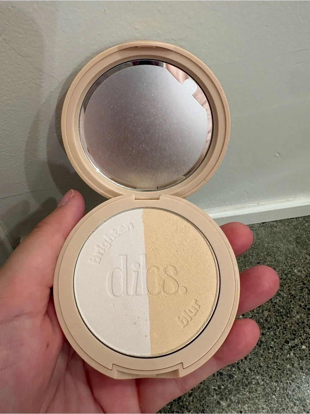 Dibs Lovebeam setting powder